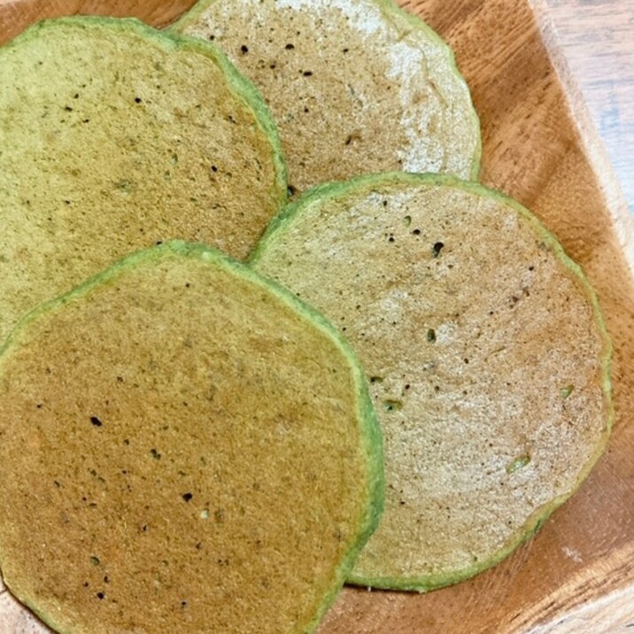 【離乳食後期から】小松菜バナナ米粉パンケーキ